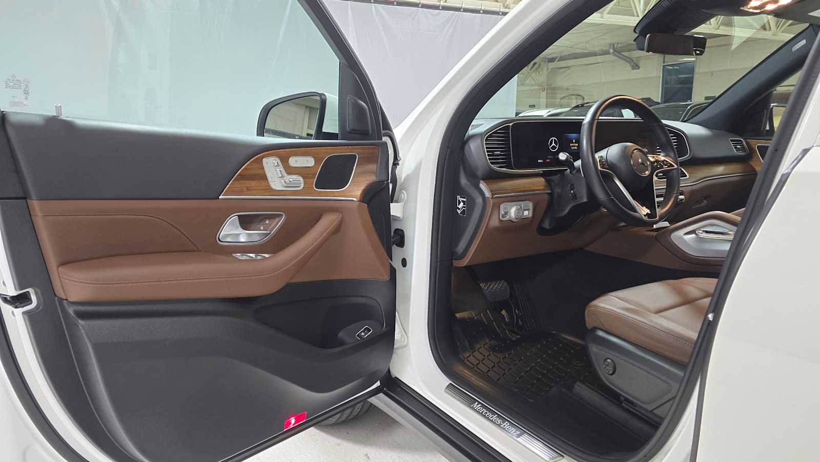 Certified 2024 Mercedes-Benz GLE 350 4MATIC image 19