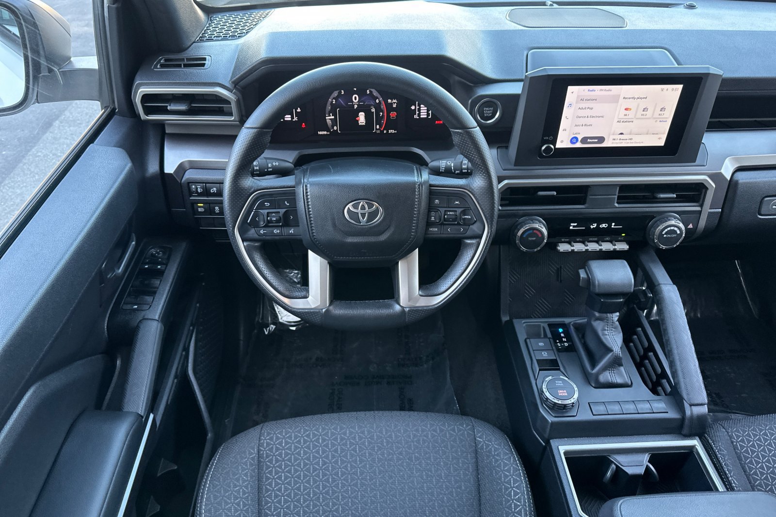 Certified 2026 Toyota 4Runner SR5 RWD image 14