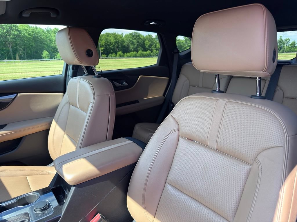 Used 2020 Chevrolet Blazer Premier w/ Driver Confidence II Package FWD image 21