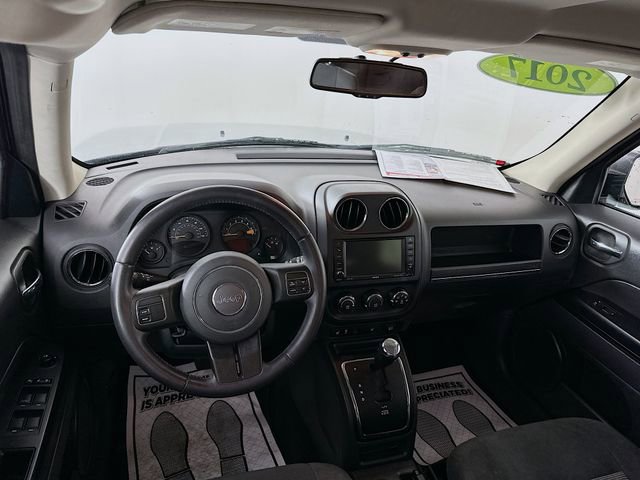 Used 2017 Jeep Patriot Latitude image 24