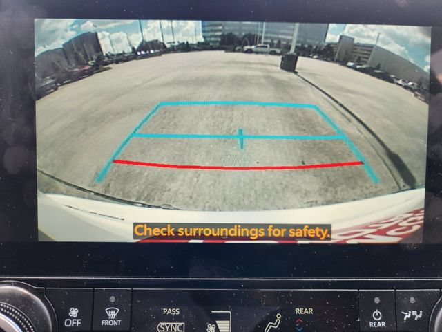 Certified 2026 Toyota Highlander XLE AWD/4WD image 16