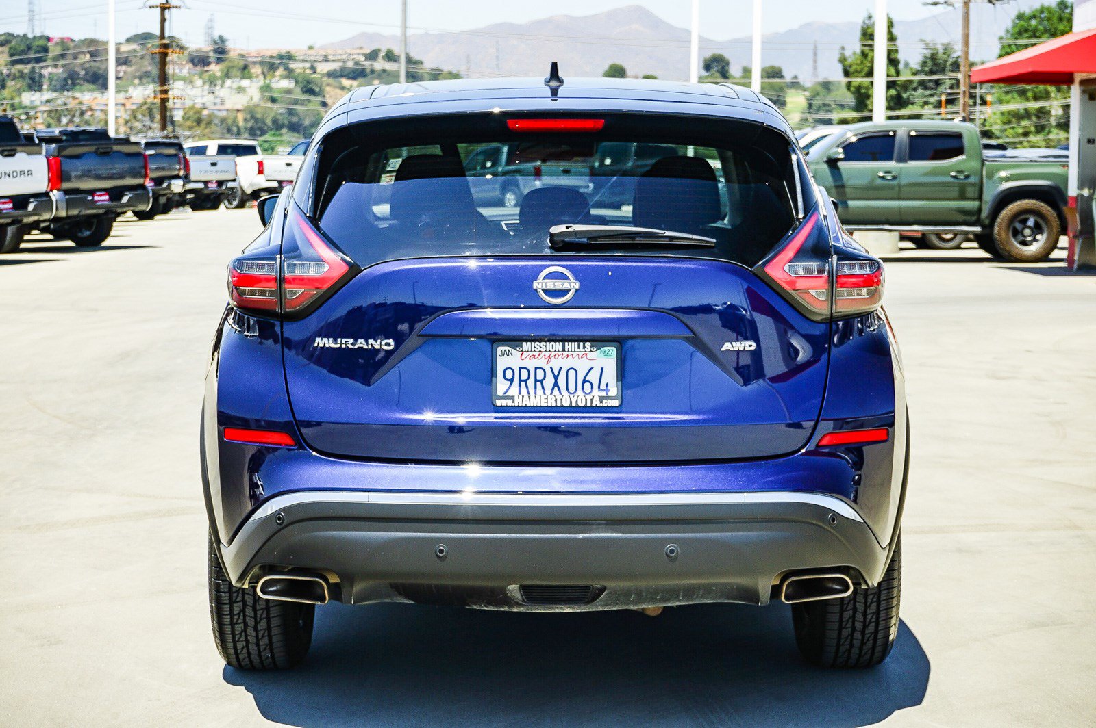 Used 2023 Nissan Murano S AWD/4WD image 3