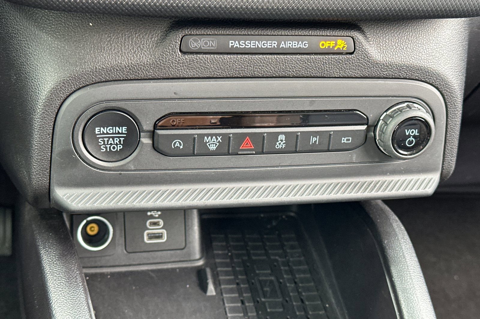 Used 2025 Ford Bronco Sport Outer Banks w/ Outer Banks Tech Package+ image 21