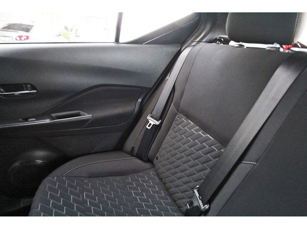 Used 2022 Nissan Kicks SV w/ Interior Electronics Package image 11