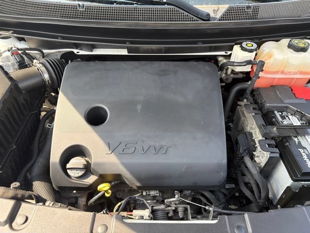 Used 2021 Chevrolet Traverse High Country AWD/4WD image 32