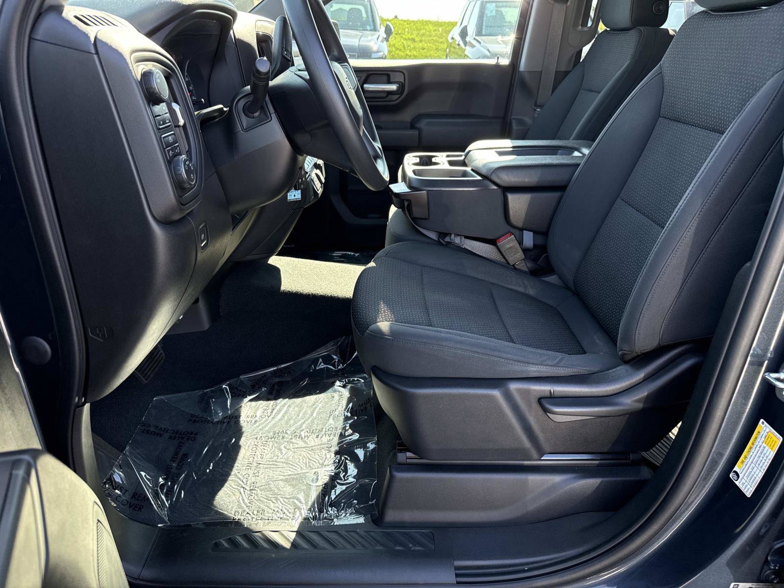 Used 2021 Chevrolet Silverado 1500 Custom AWD/4WD image 27