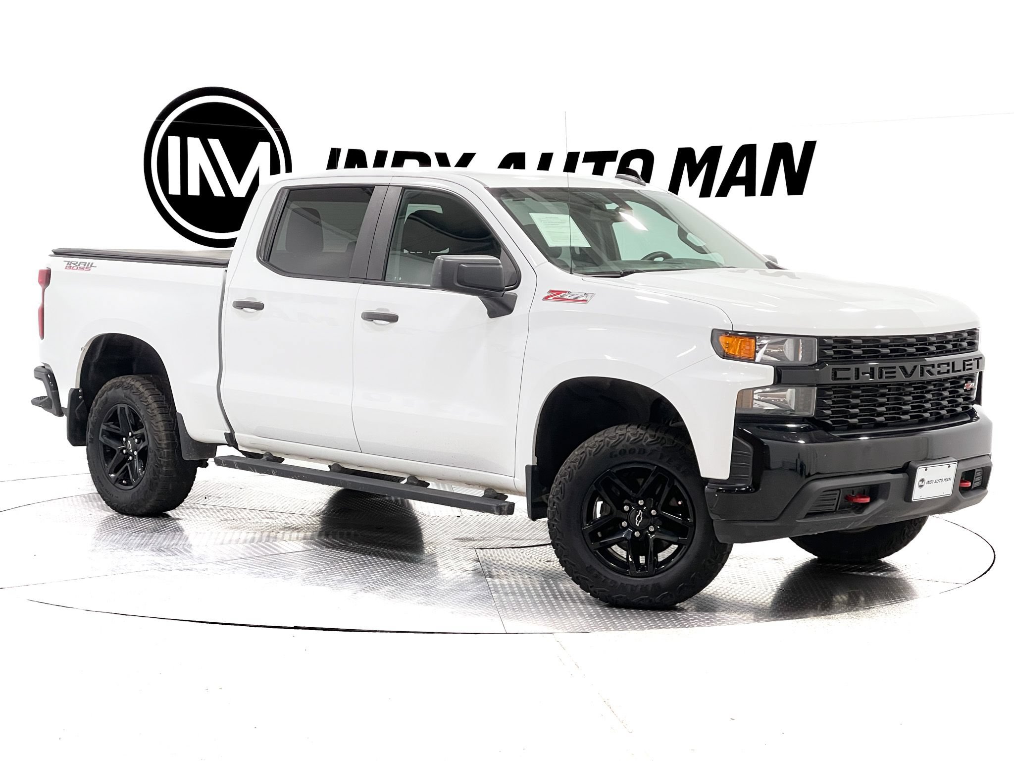 Used 2021 Chevrolet Silverado 1500 Custom Trail Boss w/ LPO, Dark Essentials Package AWD/4WD image 2