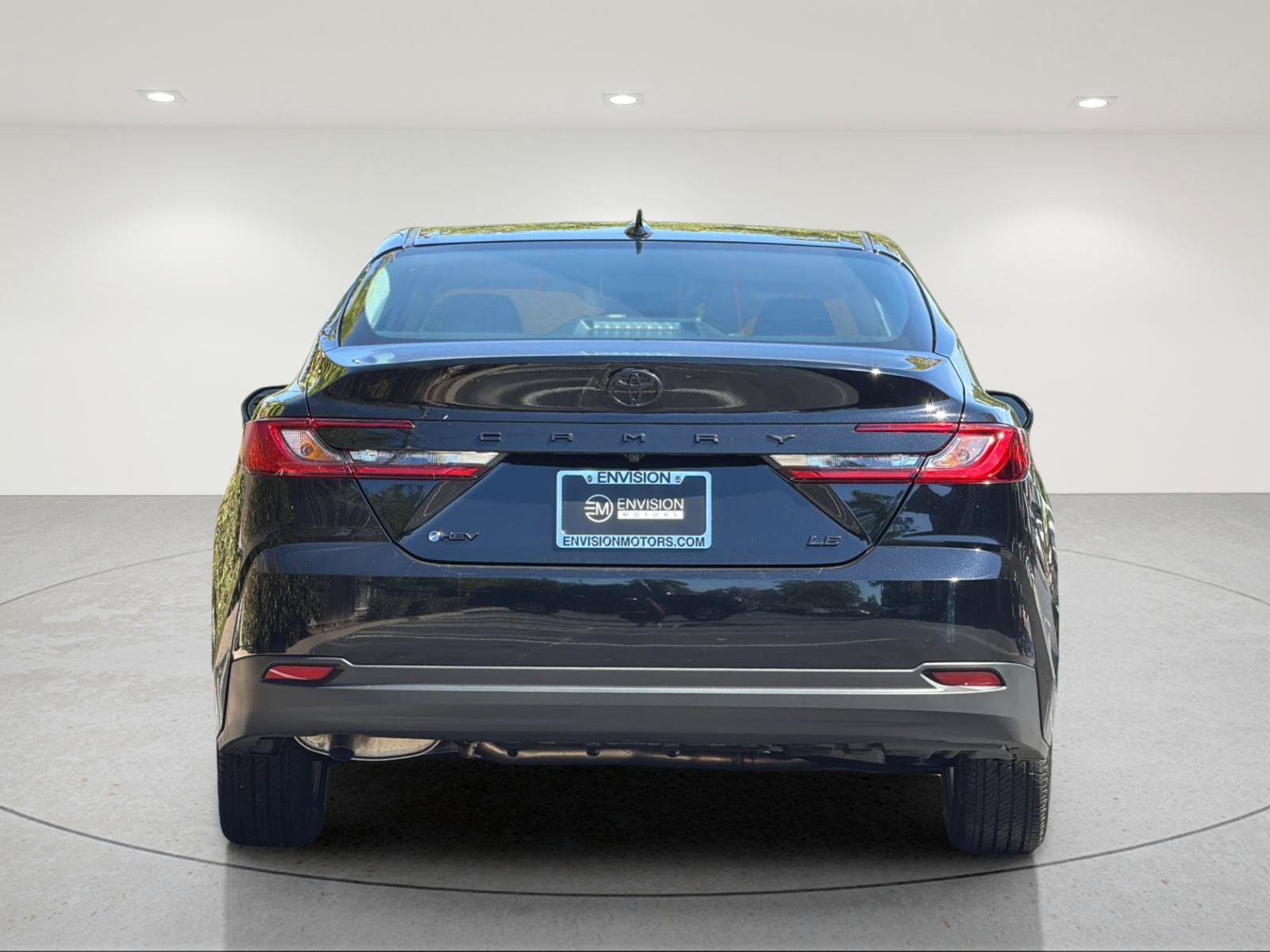 Used 2026 Toyota Camry LE FWD image 4