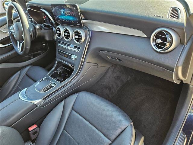 Used 2021 Mercedes-Benz GLC 300 image 20