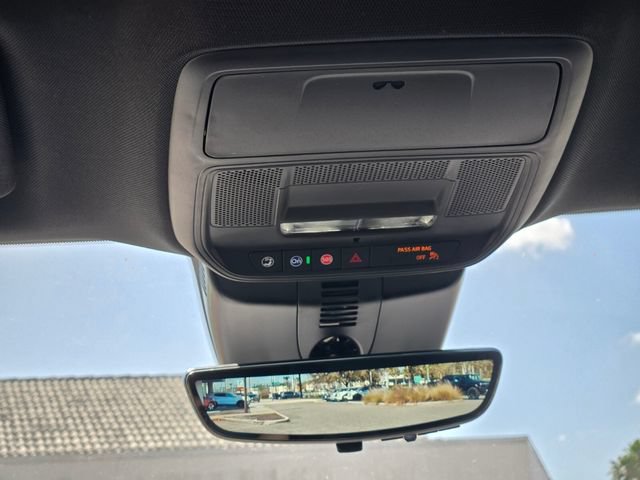 New 2026 GMC Acadia AT4 w/ Luxury Package AWD/4WD image 10