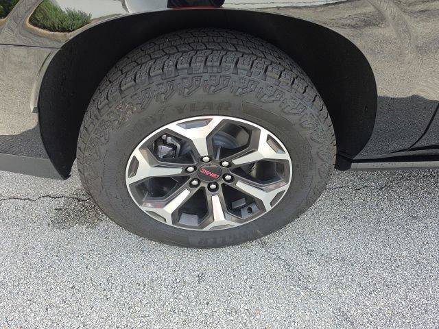 New 2026 GMC Yukon XL AT4 Ultimate AWD/4WD image 12