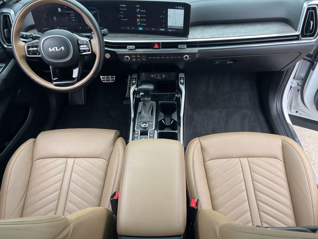 Certified 2025 Kia Sorento SX Prestige w/ Olive Brown Leather Package image 20