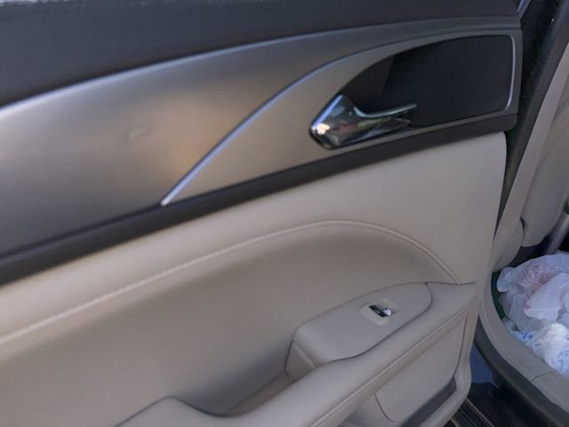 Used 2017 Lincoln MKZ Premiere FWD image 10