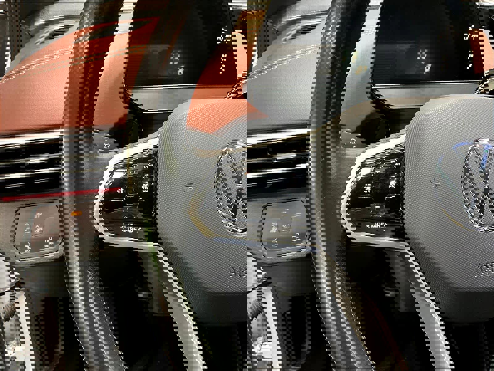 Used 2022 Volkswagen ID.4 Pro S w/ Gradient Package image 13