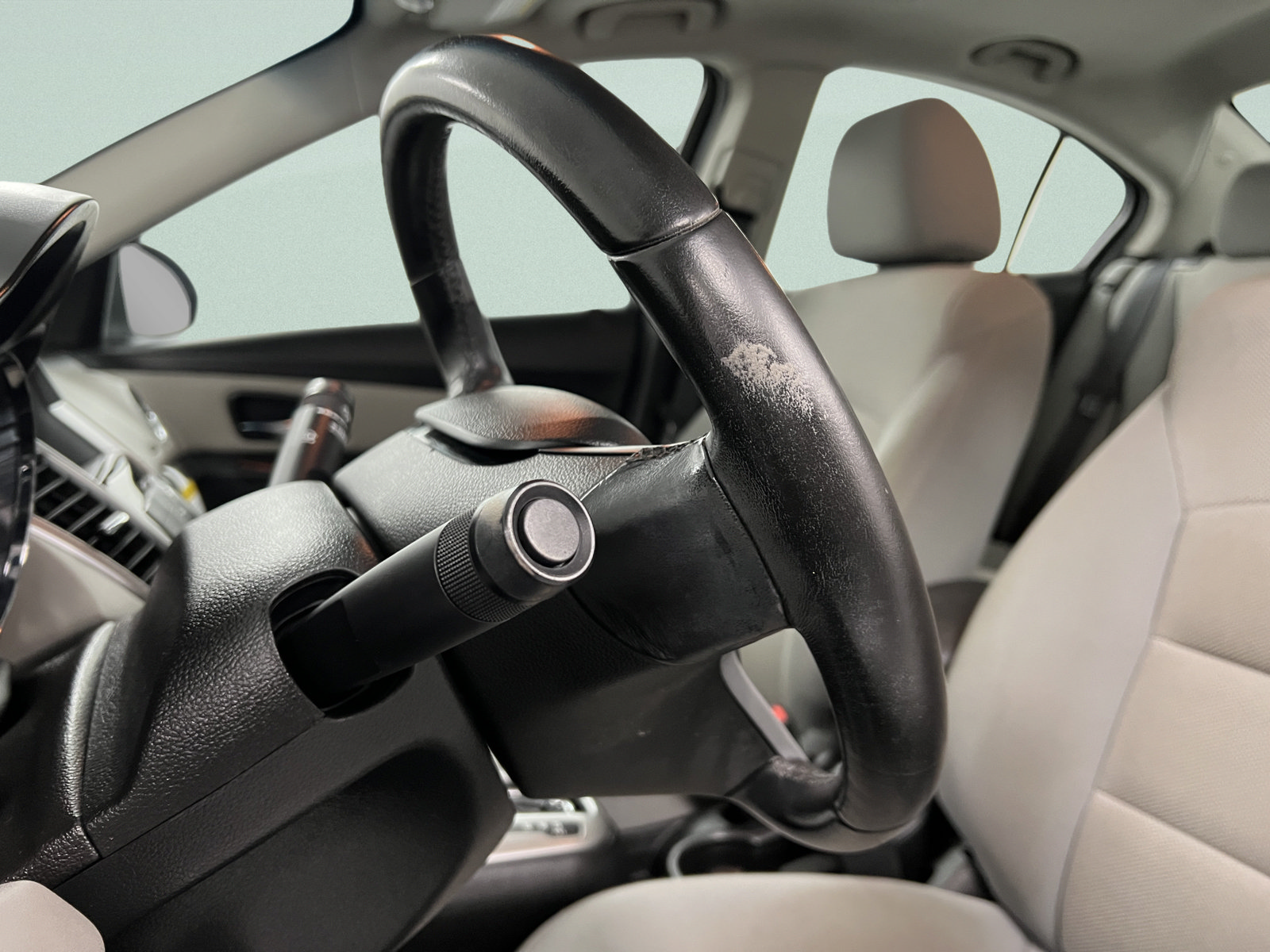 Used 2014 Chevrolet Cruze LT w/ All-Star Edition FWD image 30