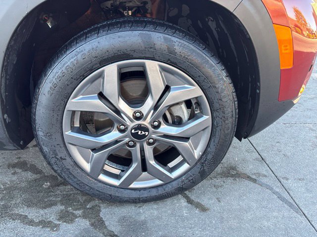 Certified 2024 Kia Seltos S AWD/4WD image 9