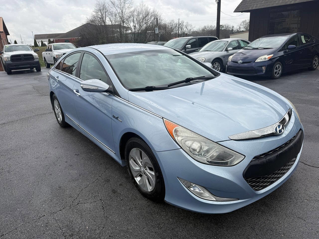 Used 2013 Hyundai Sonata Hybrid FWD image 1