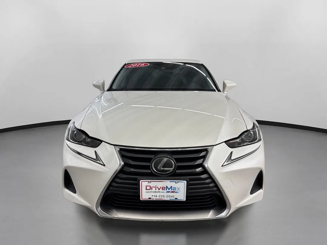 Used 2018 Lexus IS 300 AWD w/ Comfort Package image 2