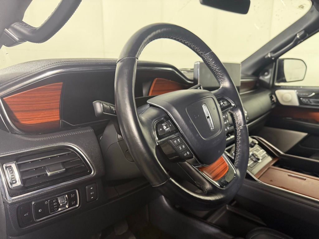 Certified 2023 Lincoln Navigator Reserve image 20
