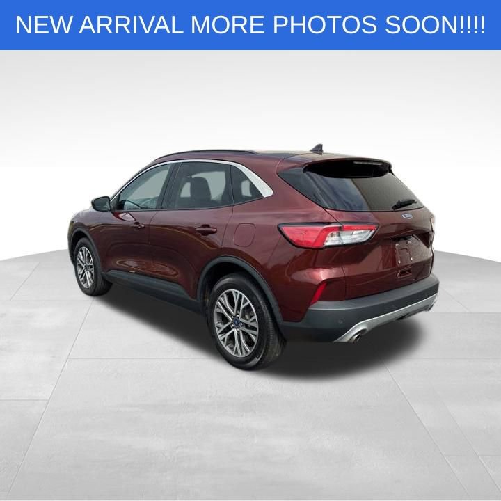 Used 2021 Ford Escape SEL image 3