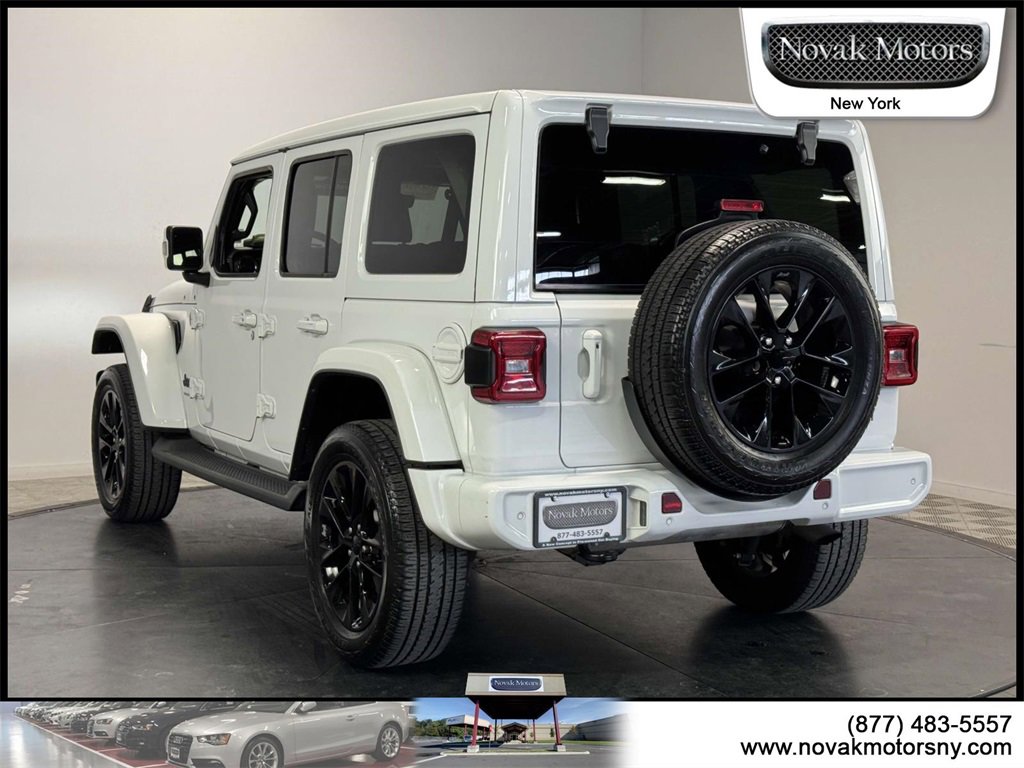 Used 2023 Jeep Wrangler Altitude image 5