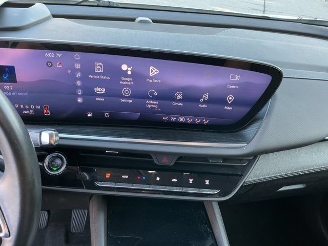 Used 2024 Buick Envision Preferred AWD/4WD image 13