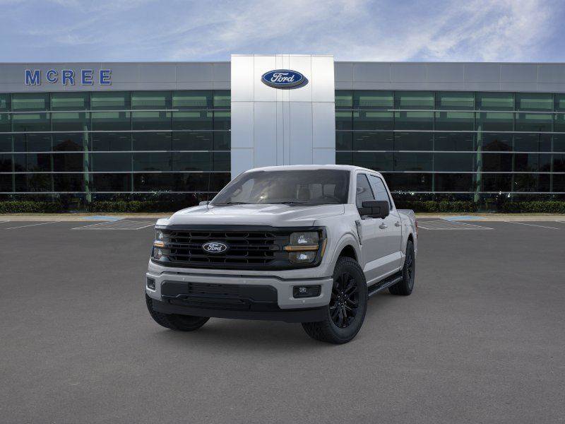 New 2026 Ford F150 XLT w/ Equipment Group 302A MID RWD image 2