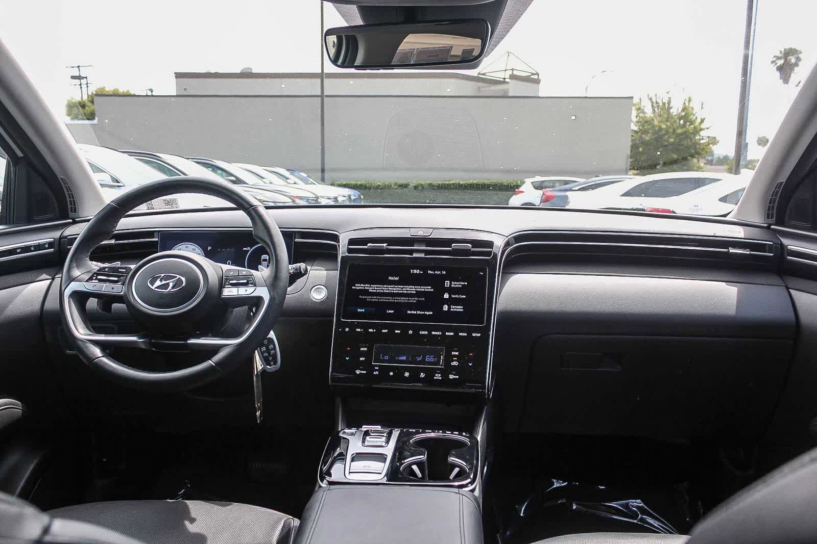 Certified 2023 Hyundai Tucson Limited AWD/4WD image 18