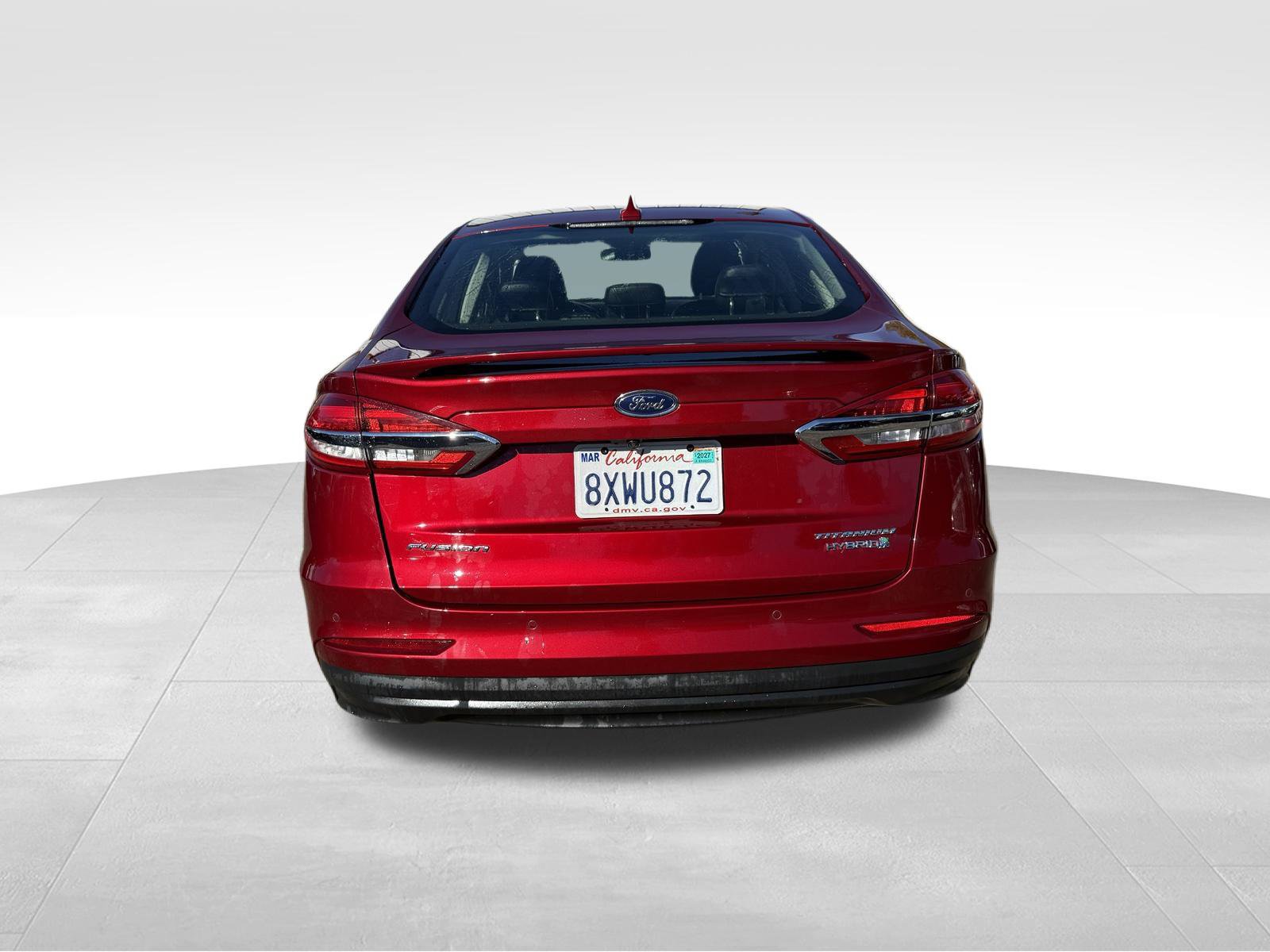 Used 2019 Ford Fusion Titanium FWD image 4
