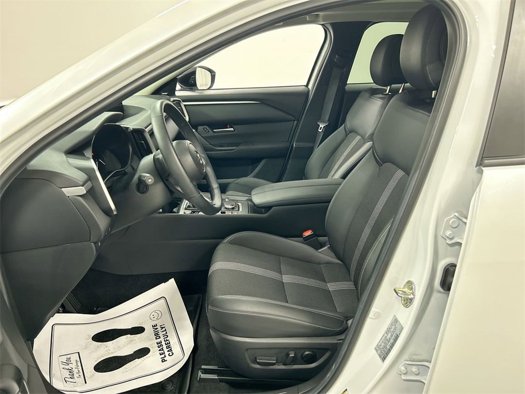 Certified 2025 MAZDA CX-50 AWD 2.5 S w/ Weather Package image 9