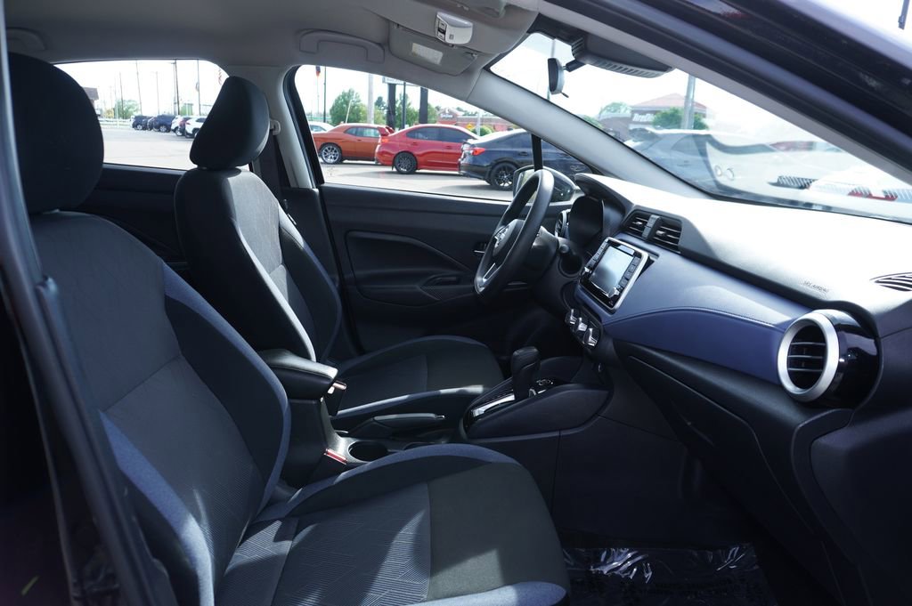 Used 2024 Nissan Versa SV image 29