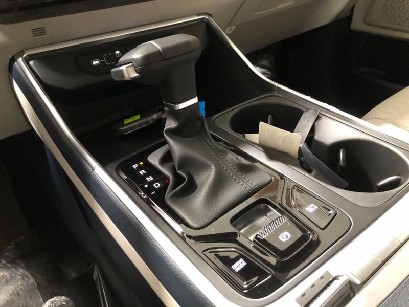 New 2026 Kia Carnival SX w/ SX Dark Edition Package image 36