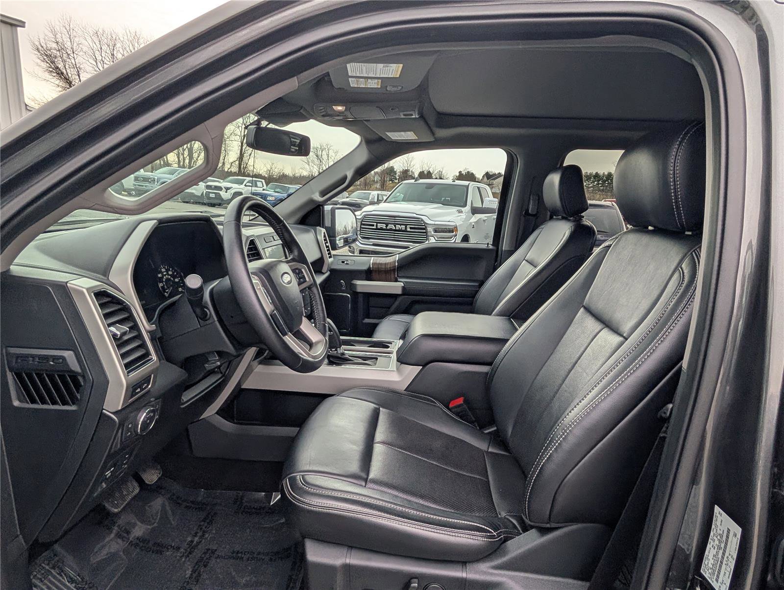 Used 2019 Ford F150 Lariat image 14