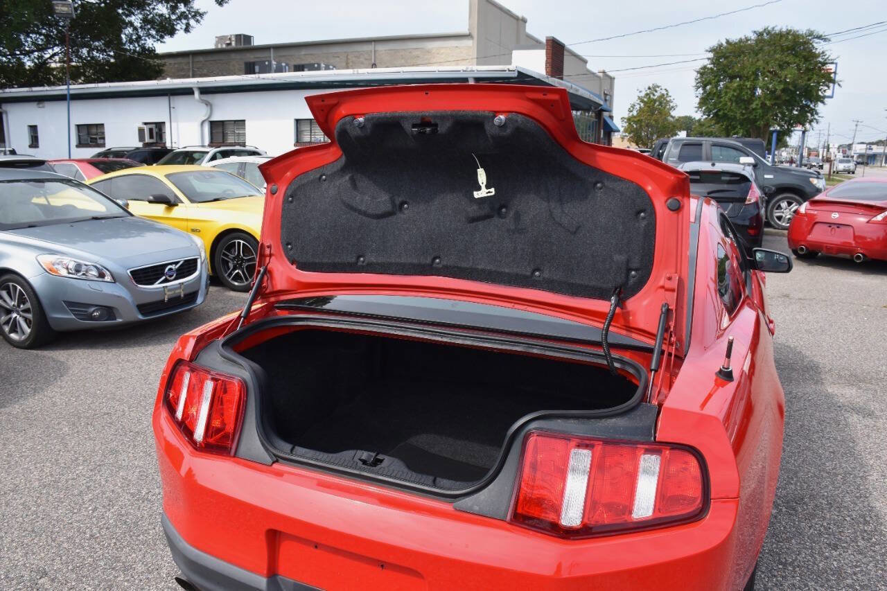 Used 2012 Ford Mustang Coupe image 6