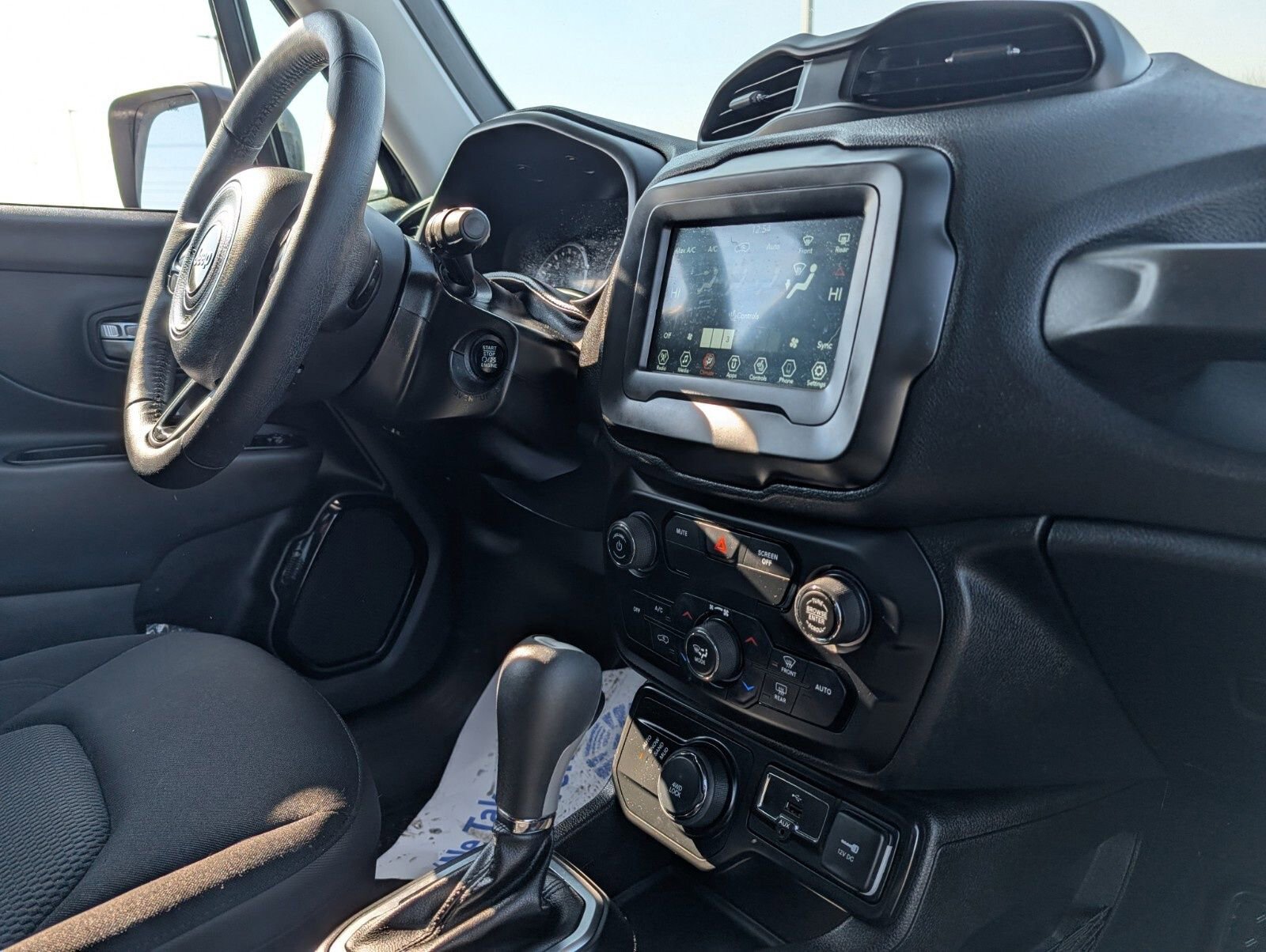 Used 2020 Jeep Renegade Altitude image 22