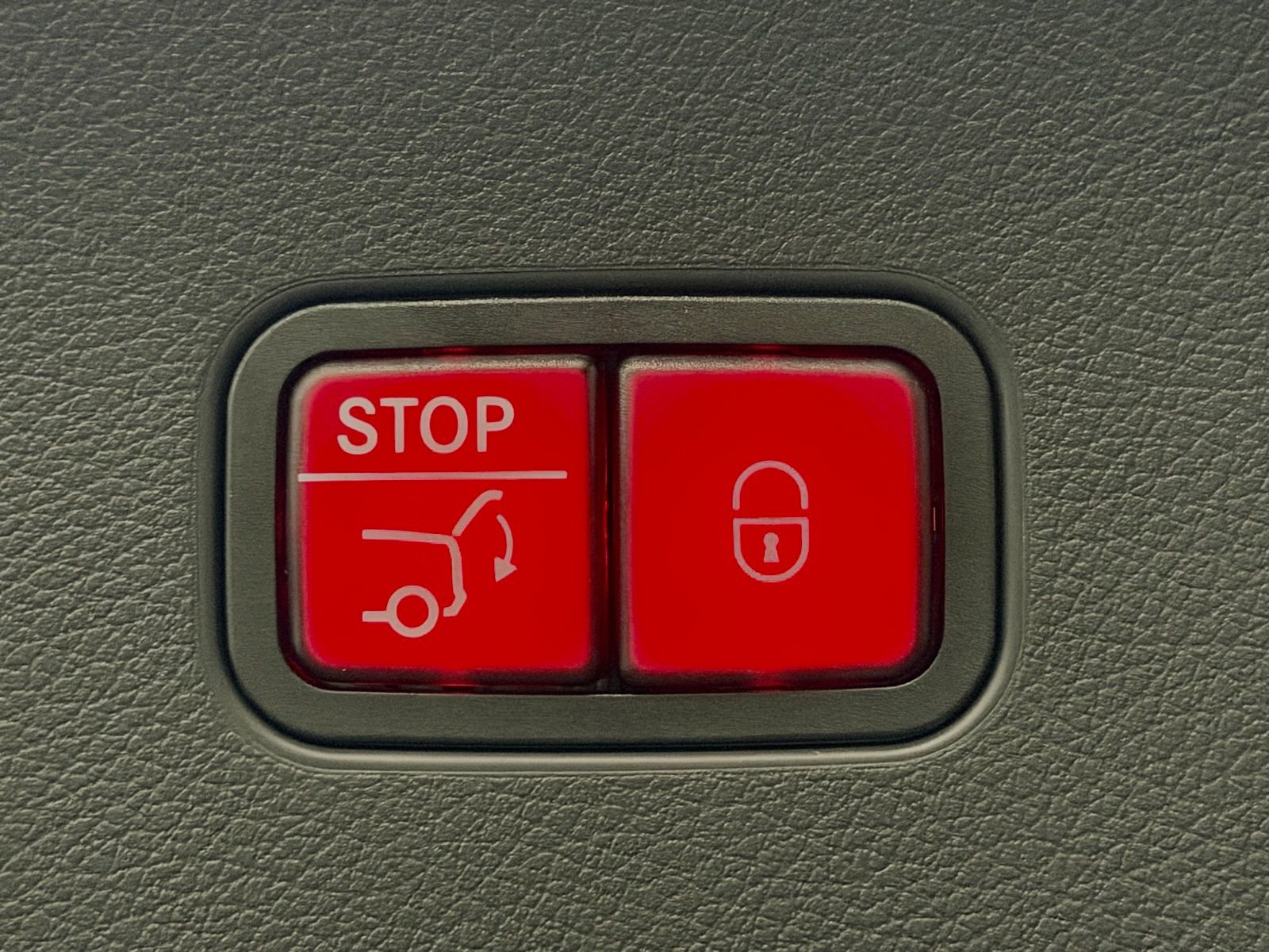 New 2026 Mercedes-Benz GLC 43 AMG 4MATIC Coupe image 16