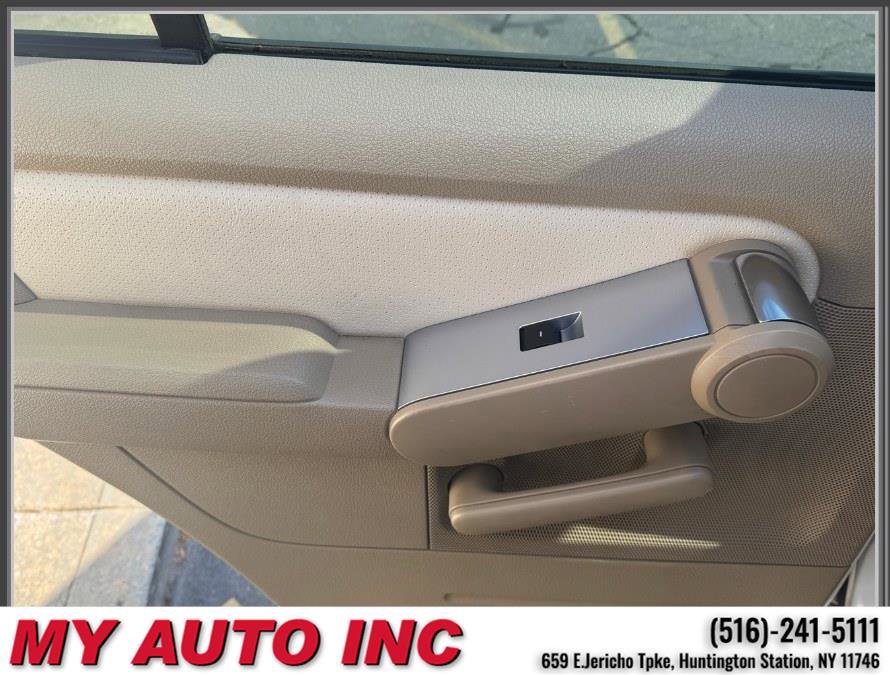 Used 2010 Mercury Mountaineer Premier image 36