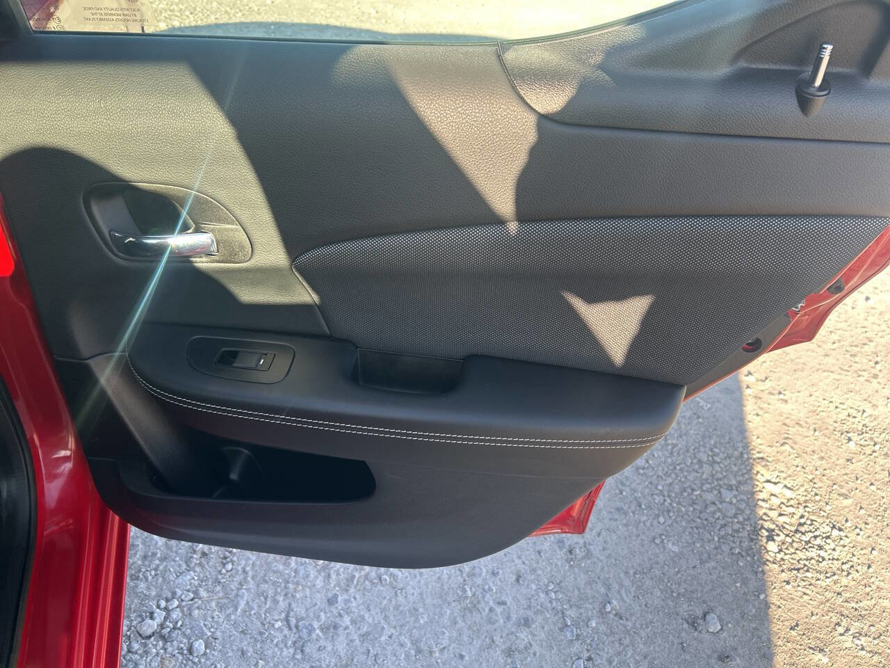 Used 2014 Dodge Avenger SE image 20