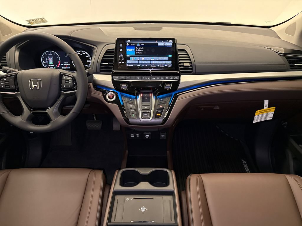 New 2026 Honda Odyssey Touring image 16