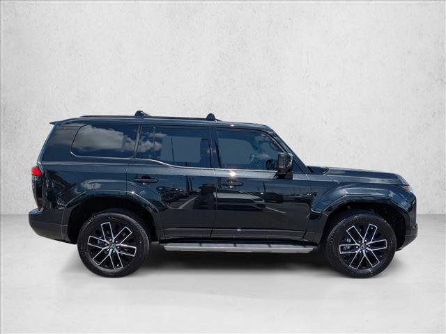 Certified 2025 Lexus GX 550 w/ Accessory Package (Z1) AWD/4WD image 4