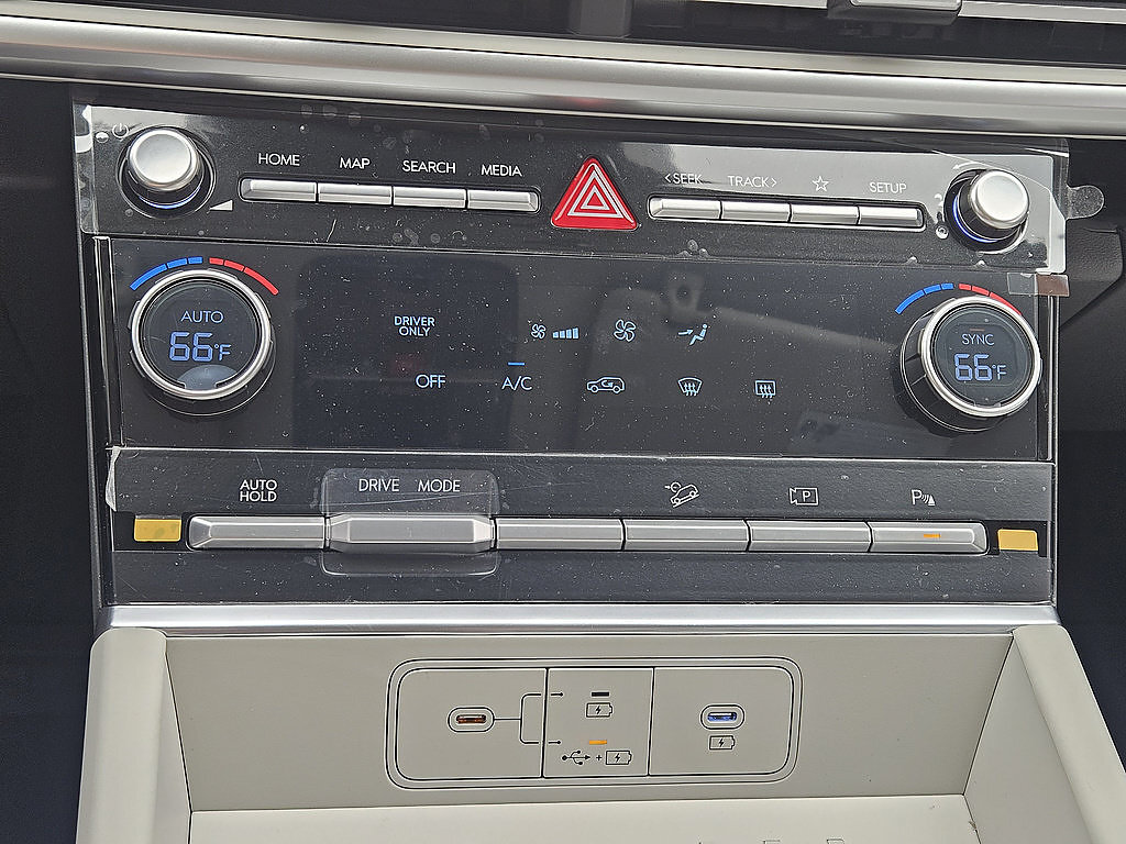 New 2026 Hyundai Santa Fe SE FWD image 18