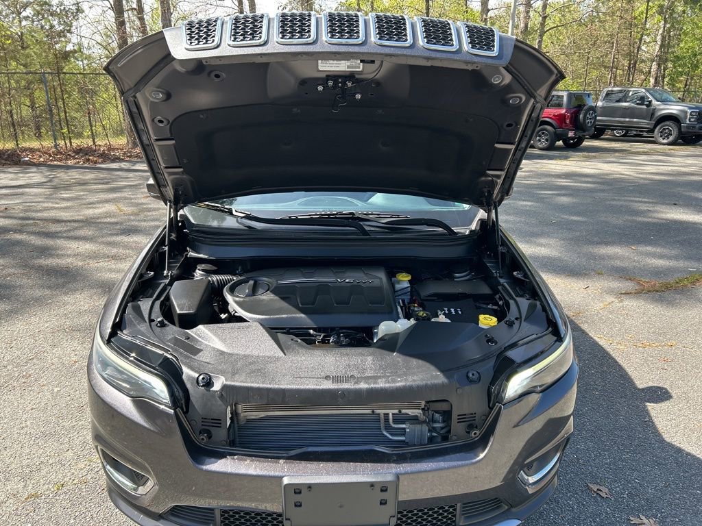 Used 2019 Jeep Cherokee Limited image 12