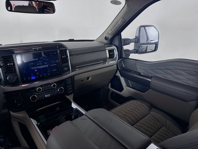 New 2026 Ford F450 Platinum w/ Platinum Plus Package image 25