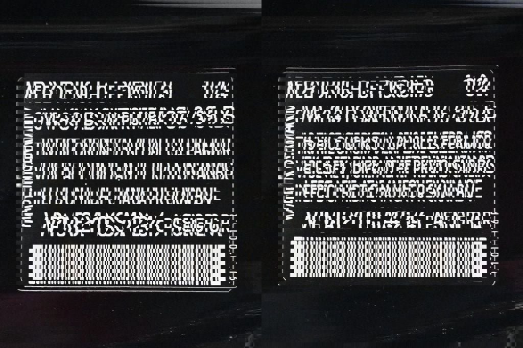 Used 2025 Porsche Taycan 4S image 29