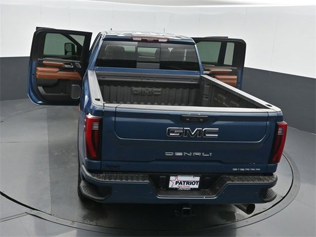 Used 2025 GMC Sierra 2500 Denali Ultimate image 50