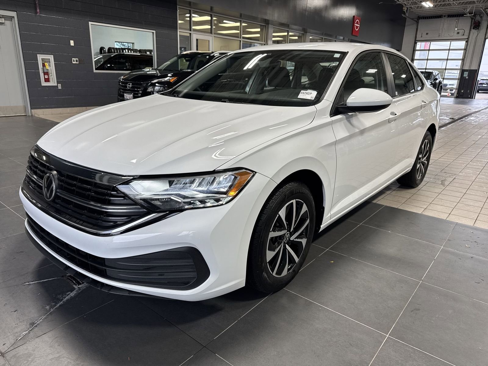 Used 2024 Volkswagen Jetta S image 9