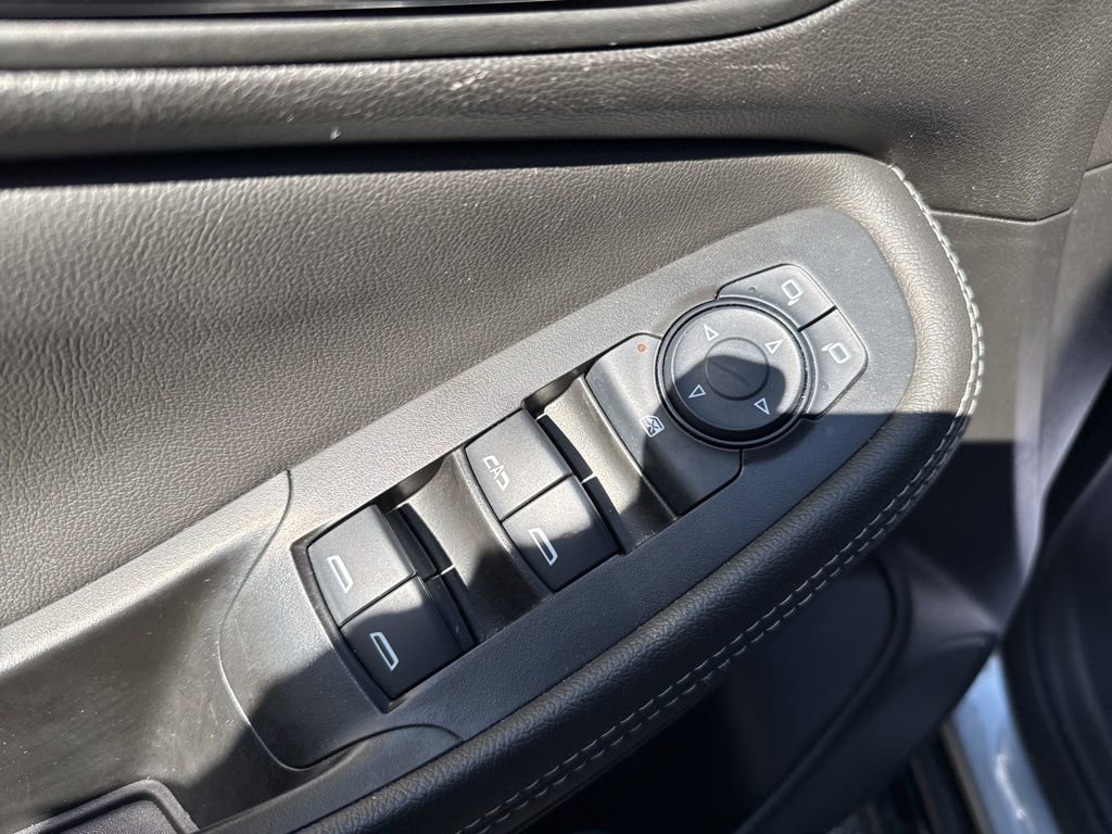 Used 2024 Buick Encore GX Sport Touring image 11