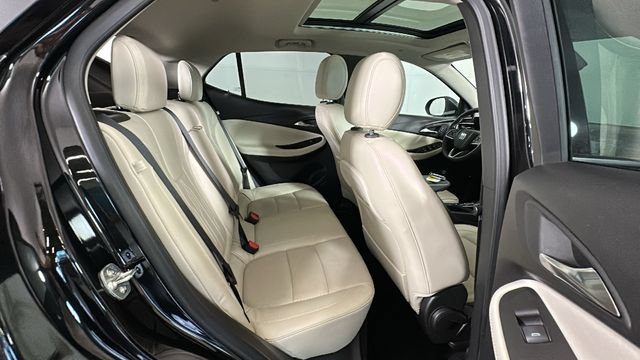 Used 2024 Buick Encore GX Avenir w/ Avenir Technology Package AWD/4WD image 30