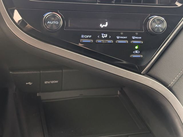 Used 2021 Toyota Camry SE image 21