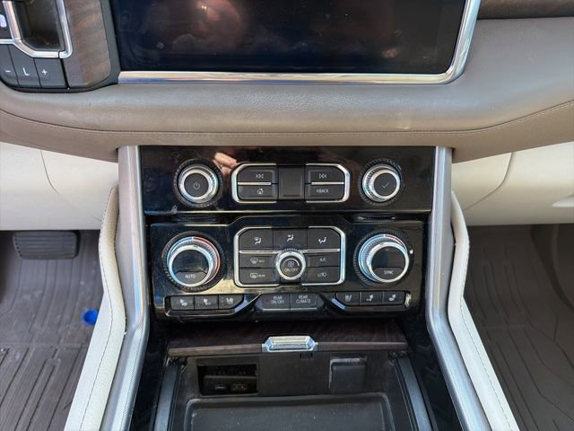 Used 2023 GMC Yukon XL Denali w/ Max Trailering Package AWD/4WD image 10